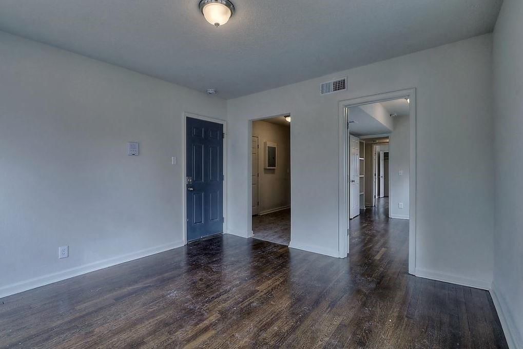 2912 LOCKRIDGE Street — photo 7