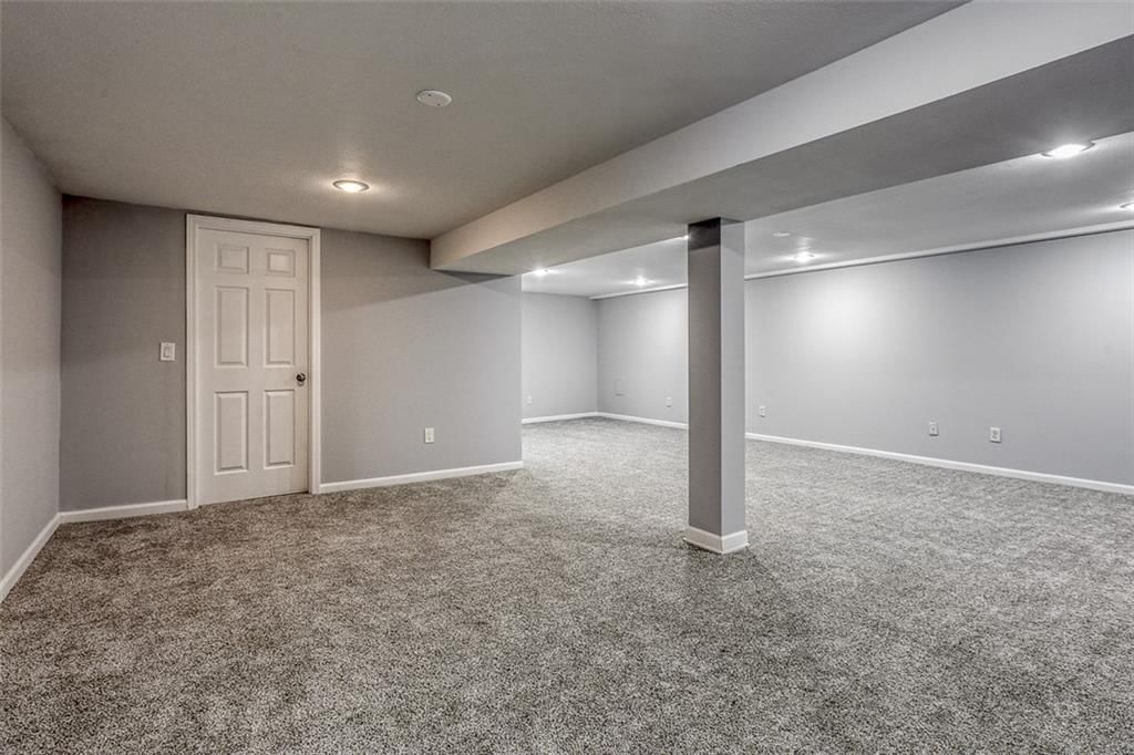 613 NE Corder Street — photo 7