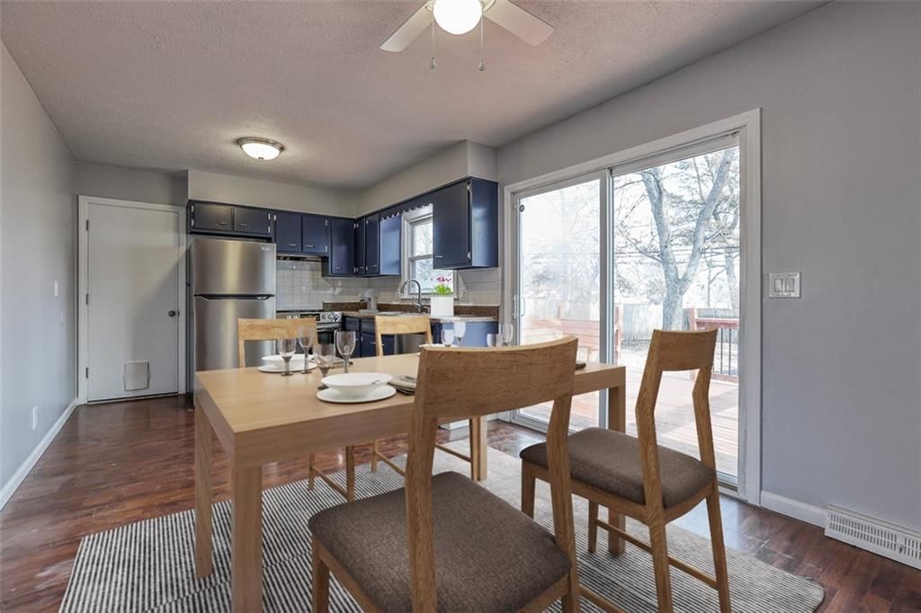 613 NE Corder Street — photo 13