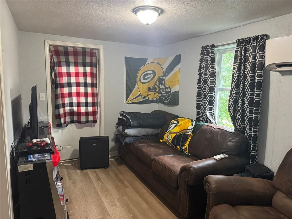 1007 A & B S Lexington Street — photo 19