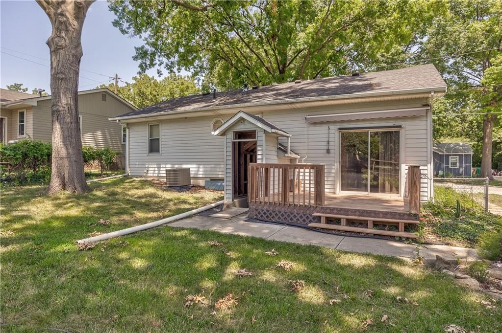 412 W Insley Avenue — photo 18