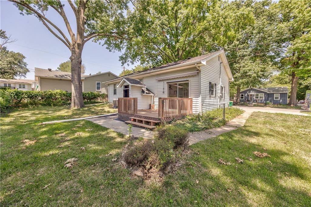 412 W Insley Avenue — photo 19