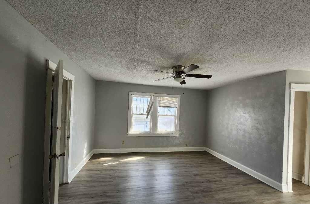 3306 Indiana Avenue — photo 6