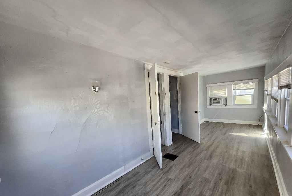 3306 Indiana Avenue — photo 8