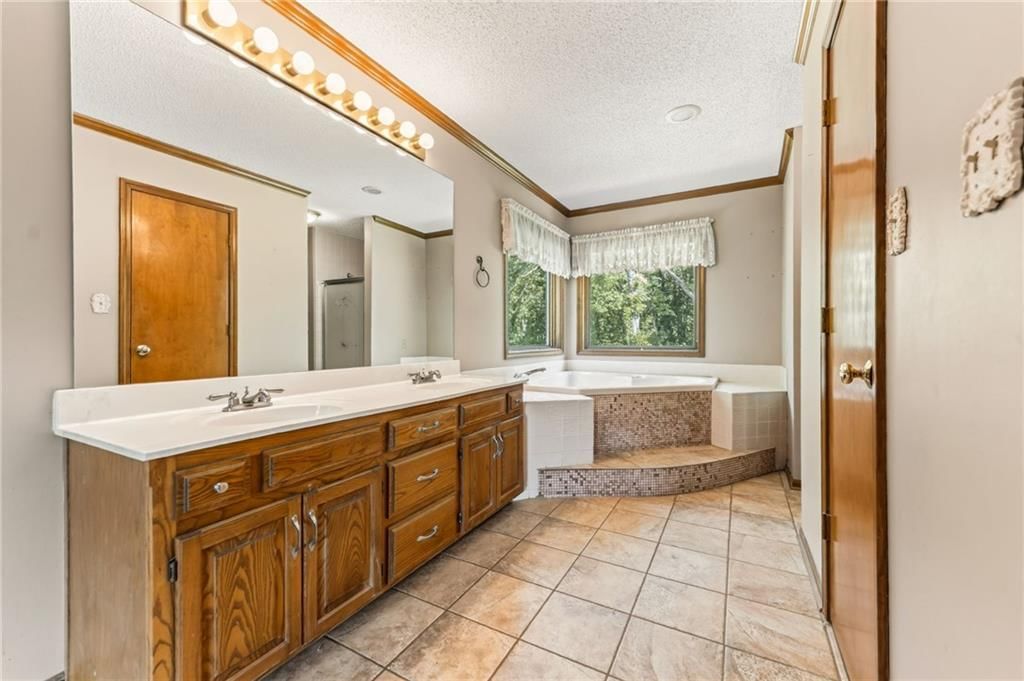 12639 NW Buck Creek Drive — photo 35