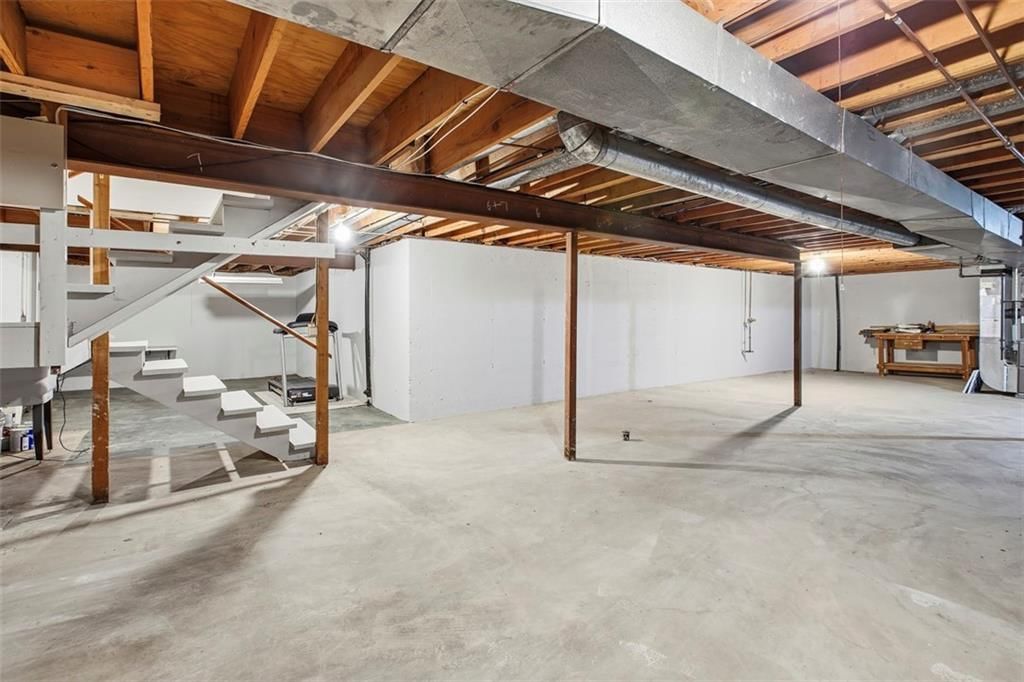 7930 Bristol Court — photo 32