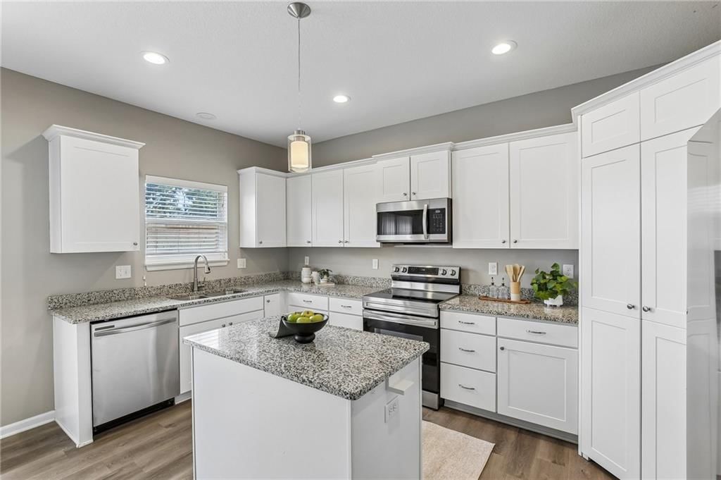 1801 NW Hilltop Court — photo 11