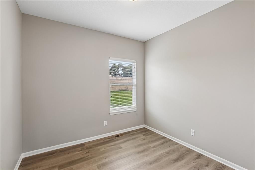 1801 NW Hilltop Court — photo 17