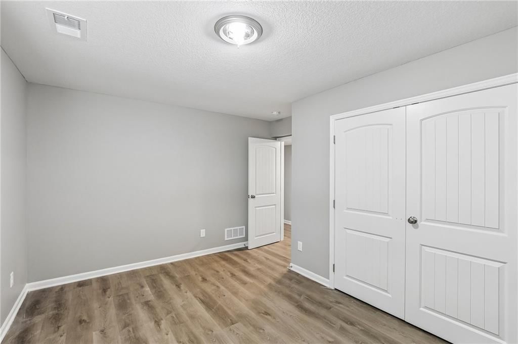 1801 NW Hilltop Court — photo 31