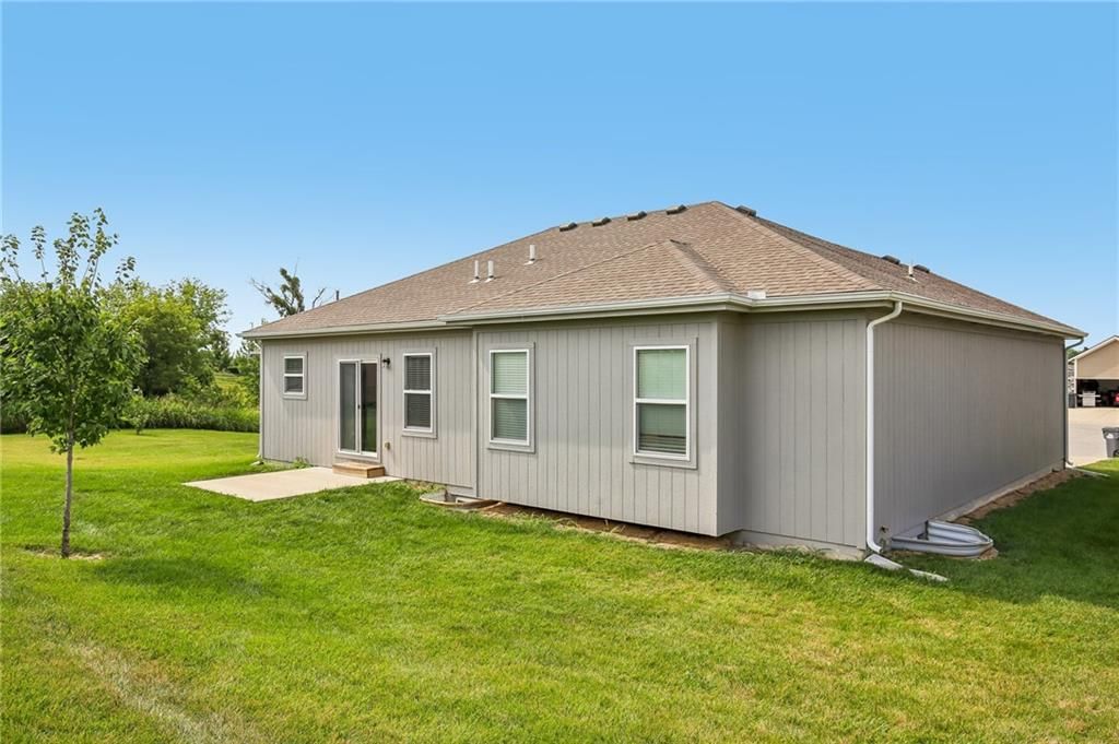 1801 NW Hilltop Court — photo 37