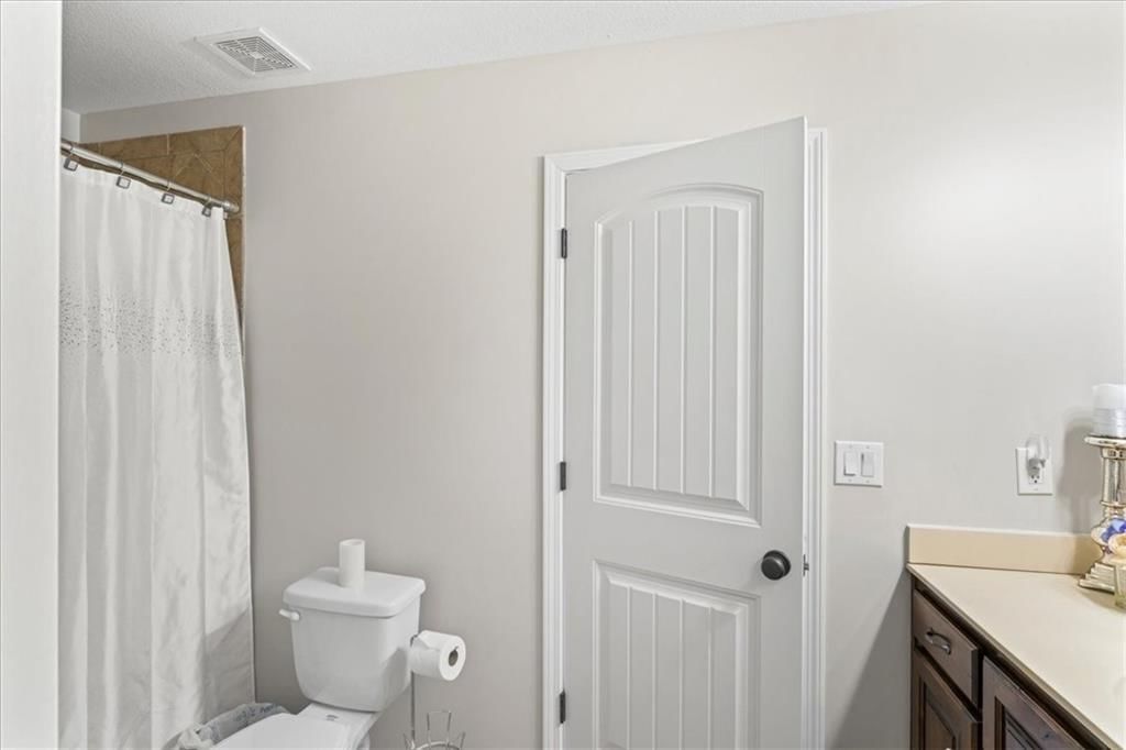 4412 NE 94th Court — photo 32
