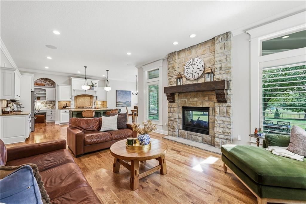 15309 Barton Street — photo 26