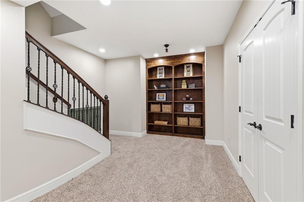 15309 Barton Street — photo 47