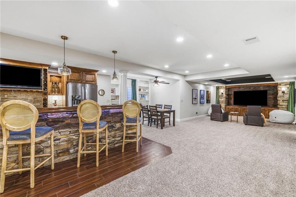 15309 Barton Street — photo 50