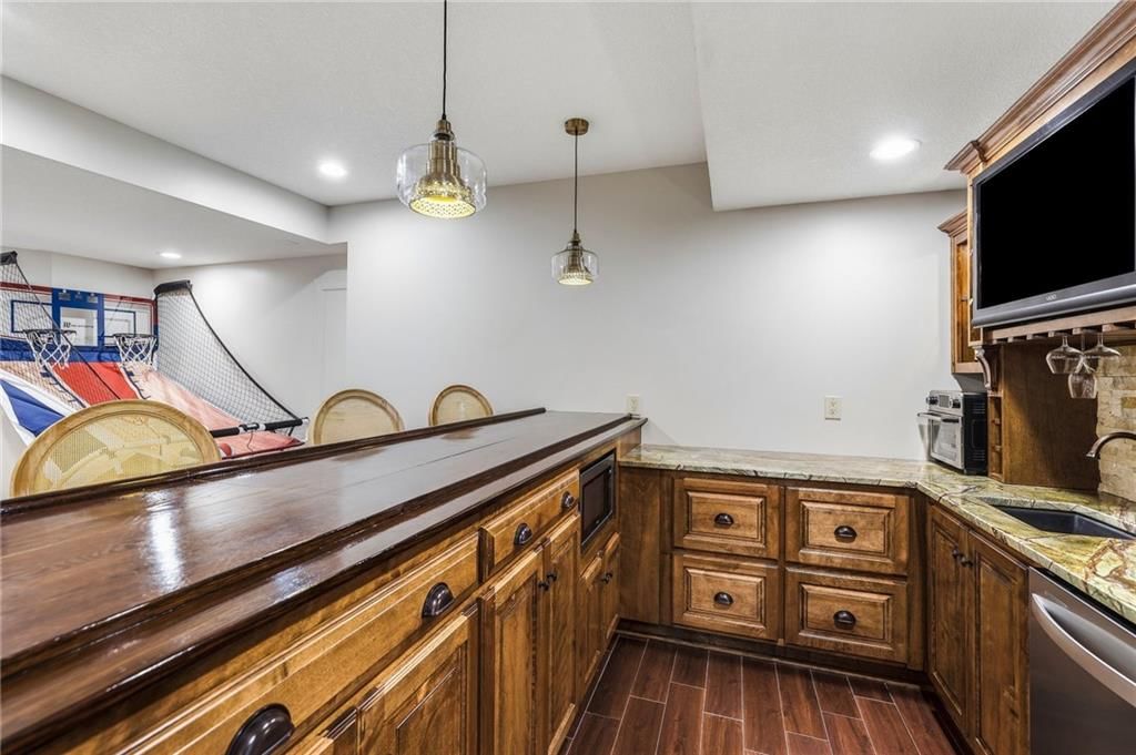 15309 Barton Street — photo 51