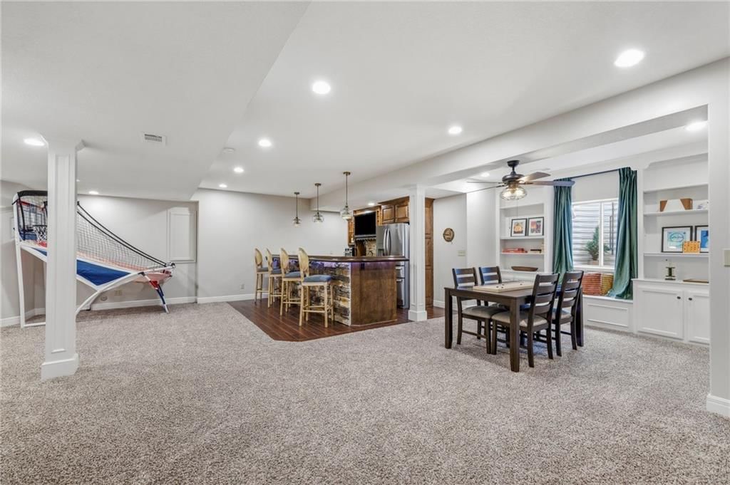 15309 Barton Street — photo 54