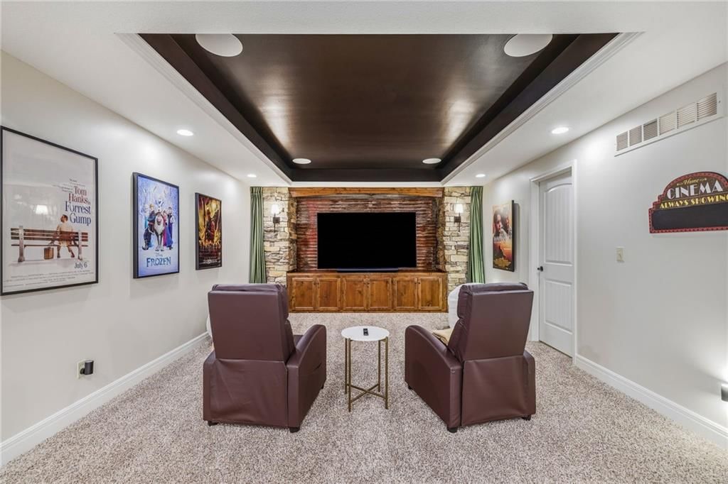 15309 Barton Street — photo 58