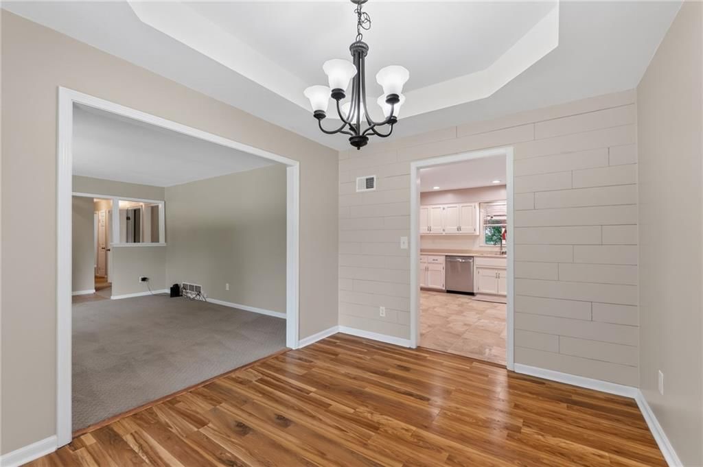 7401 N Strathbury Avenue — photo 7