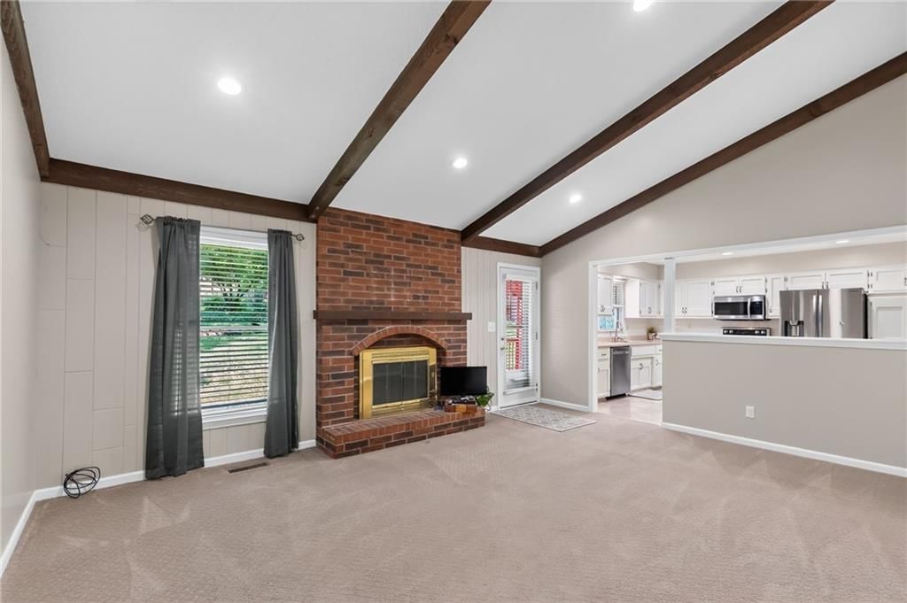 7401 N Strathbury Avenue — photo 12