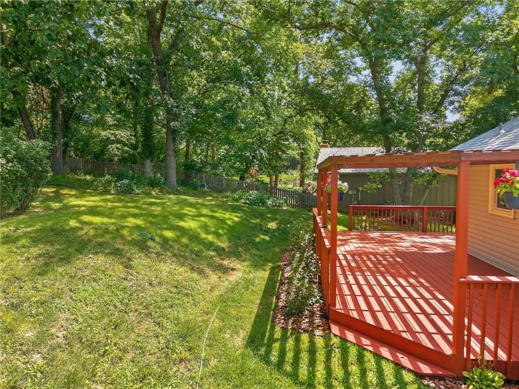 7401 N Strathbury Avenue — photo 33