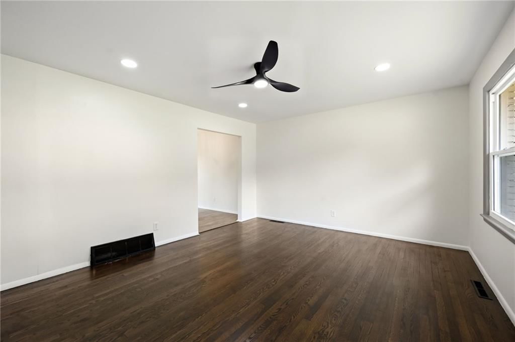8105 E 91st Street — photo 5