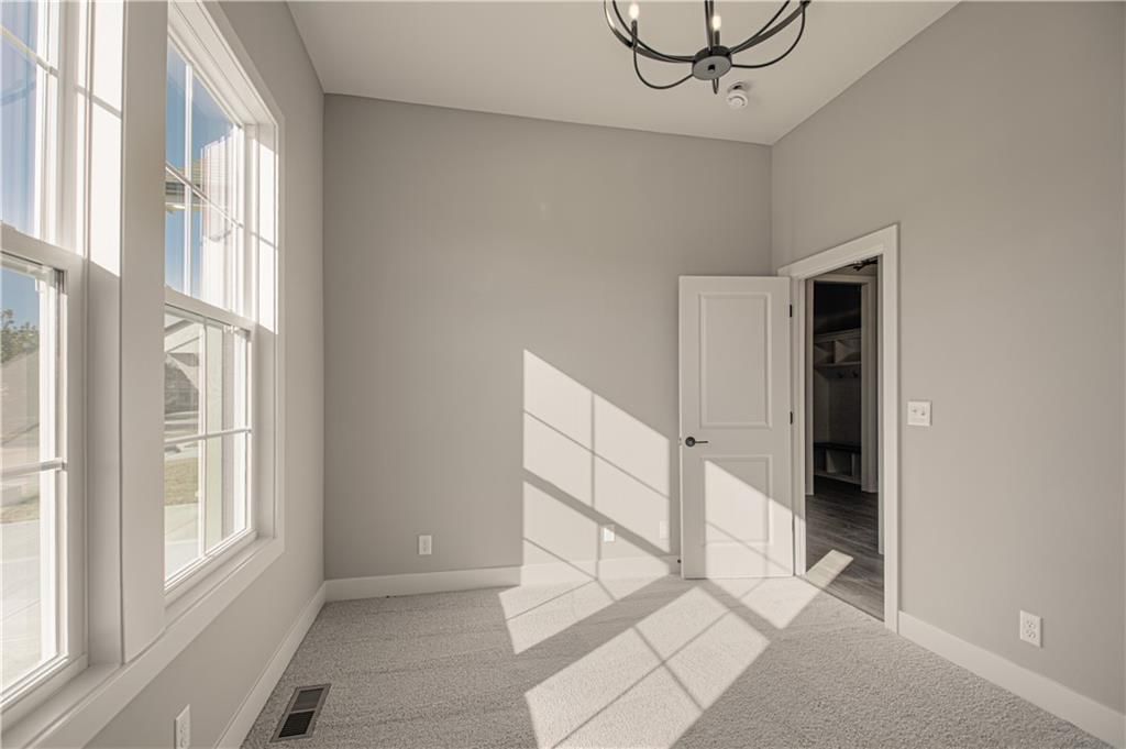 1152 SW Whitby Drive — photo 23