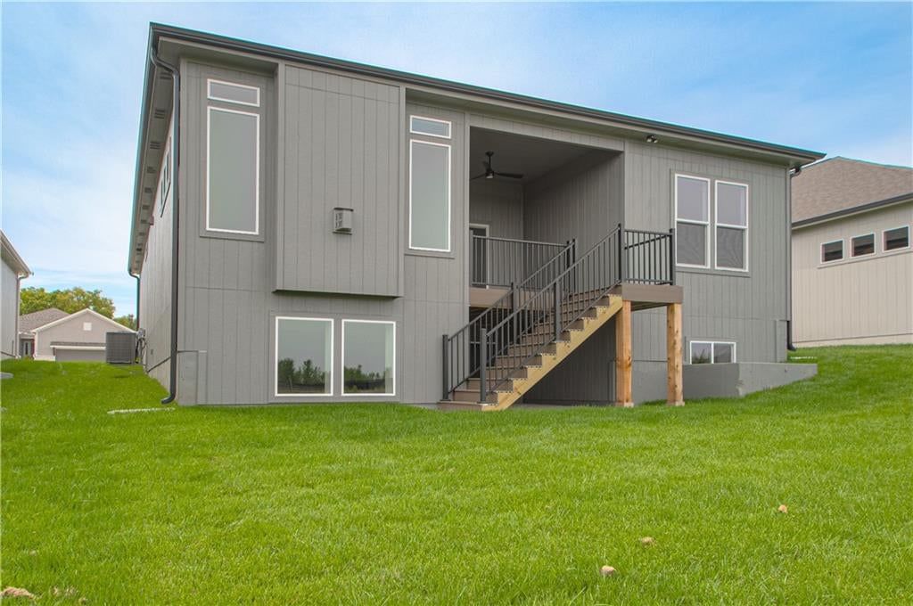 Photo 46 of 50 - 1152 SW Whitby Drive, Lee's Summit, MO 64083