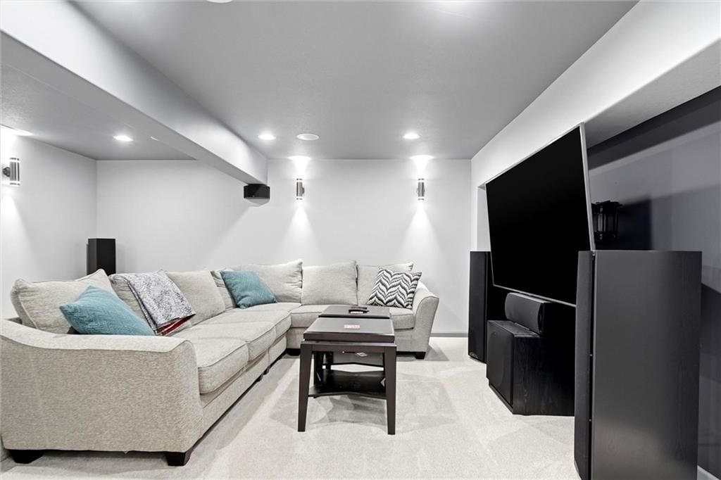 511 N Rebecca Lane — photo 32
