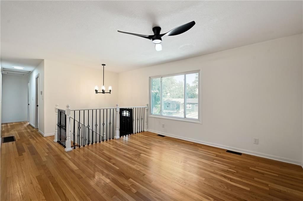 8263 Barnett Avenue — photo 4
