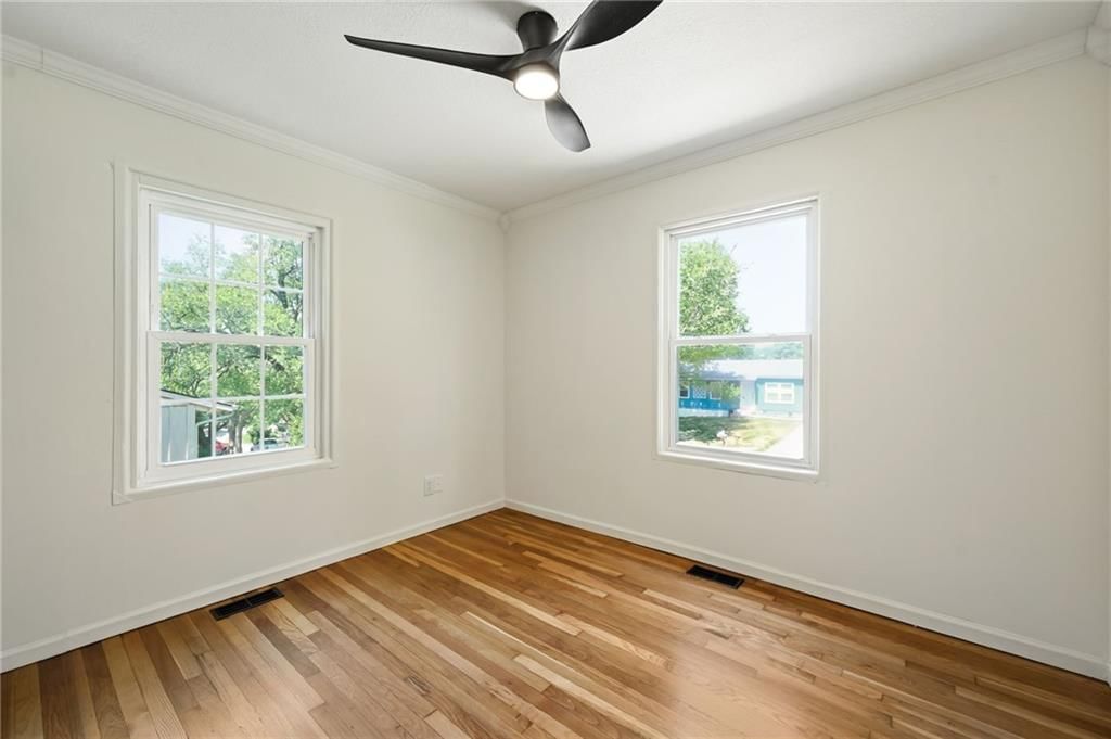 8263 Barnett Avenue — photo 13