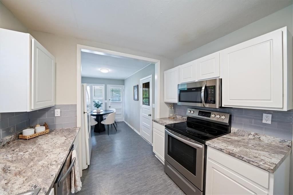 2701 W 47th Terrace — photo 10