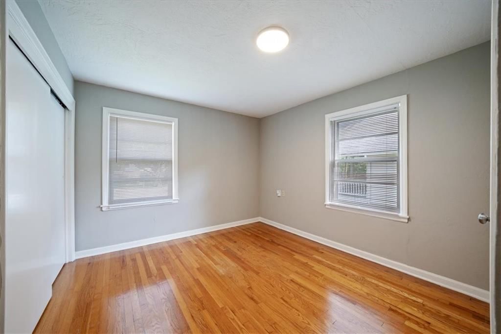 2701 W 47th Terrace — photo 14