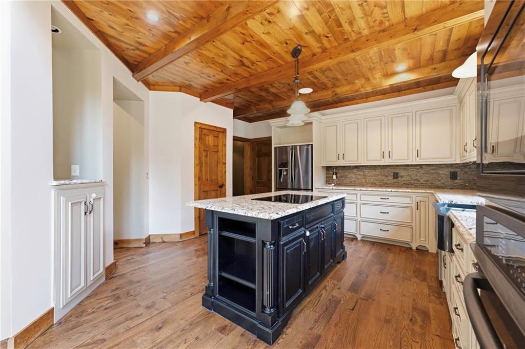 20215 S Grand Drive — photo 13