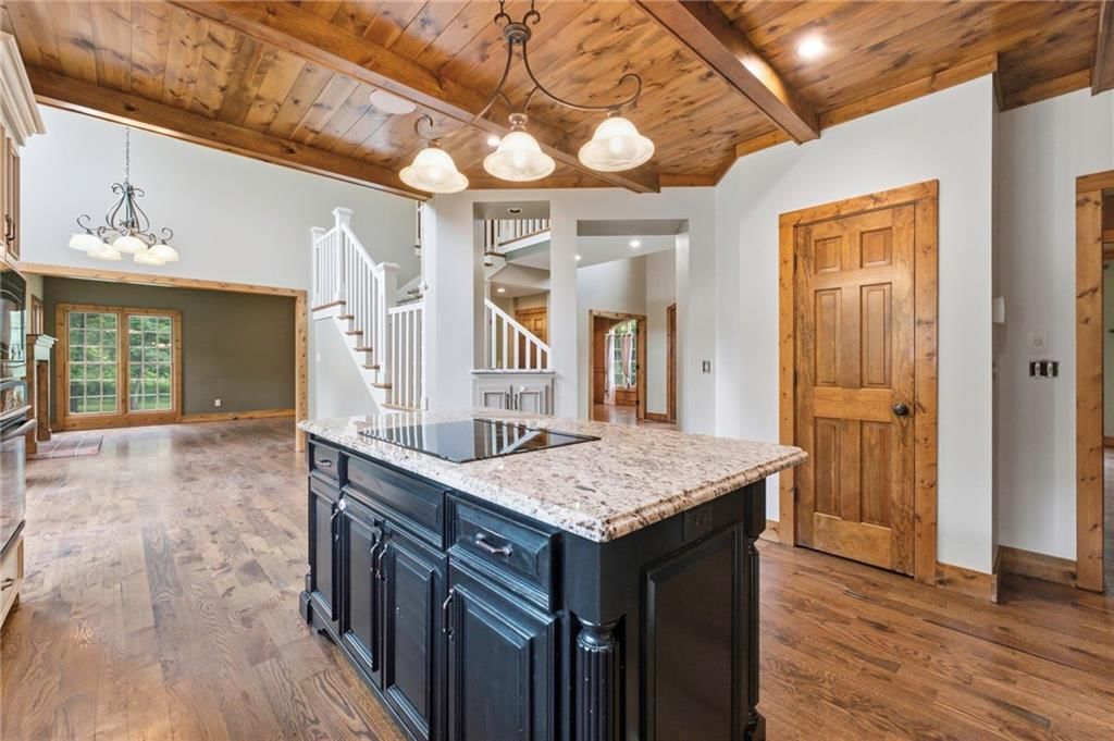 20215 S Grand Drive — photo 15