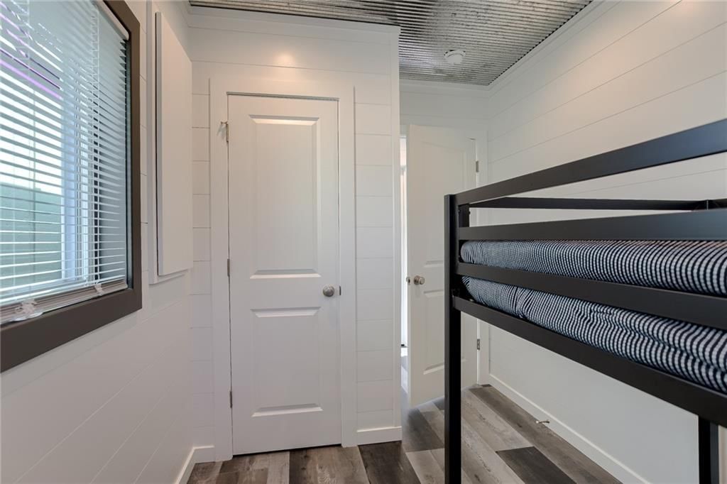 7607 Jefferson Street — photo 21