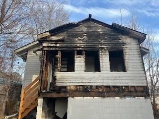 5215 E 24th Street — photo 2