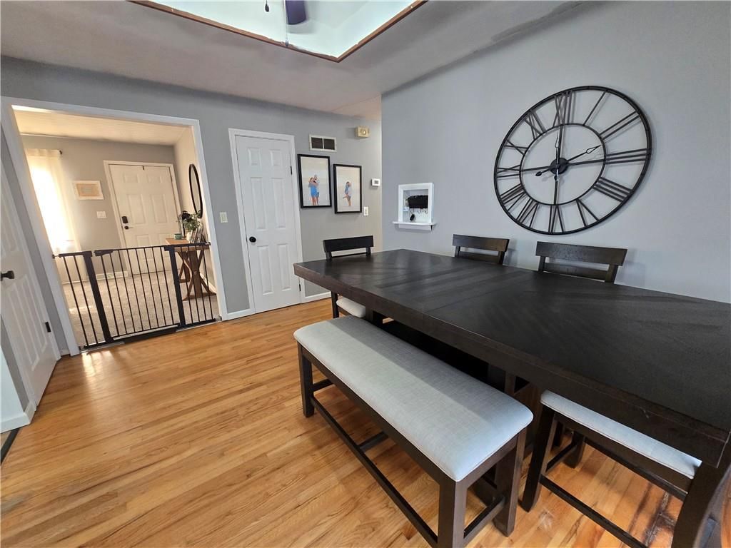 607 May Street — photo 13