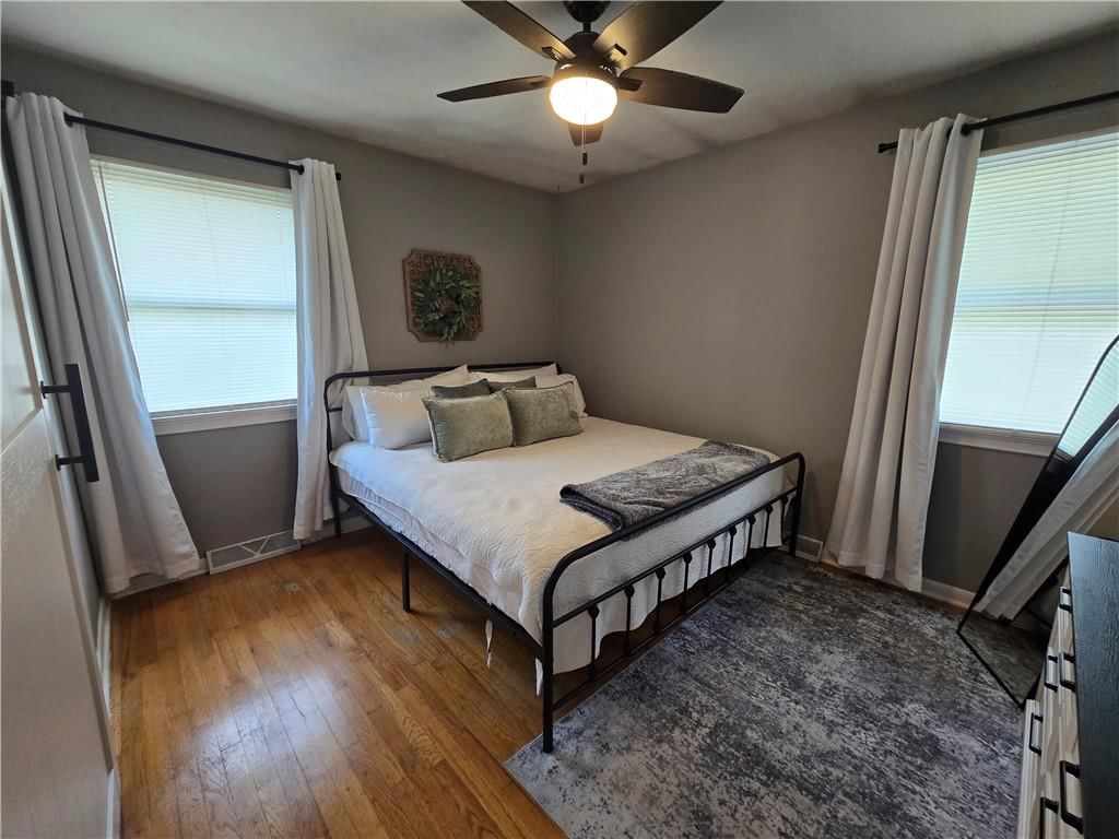 607 May Street — photo 20