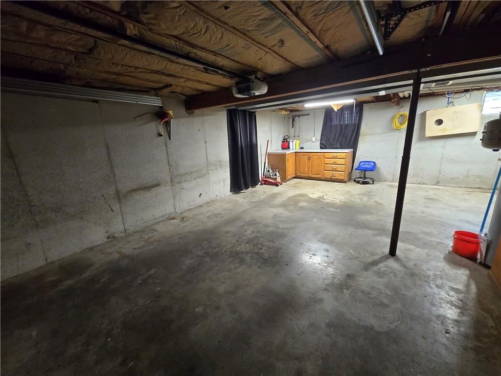 607 May Street — photo 29