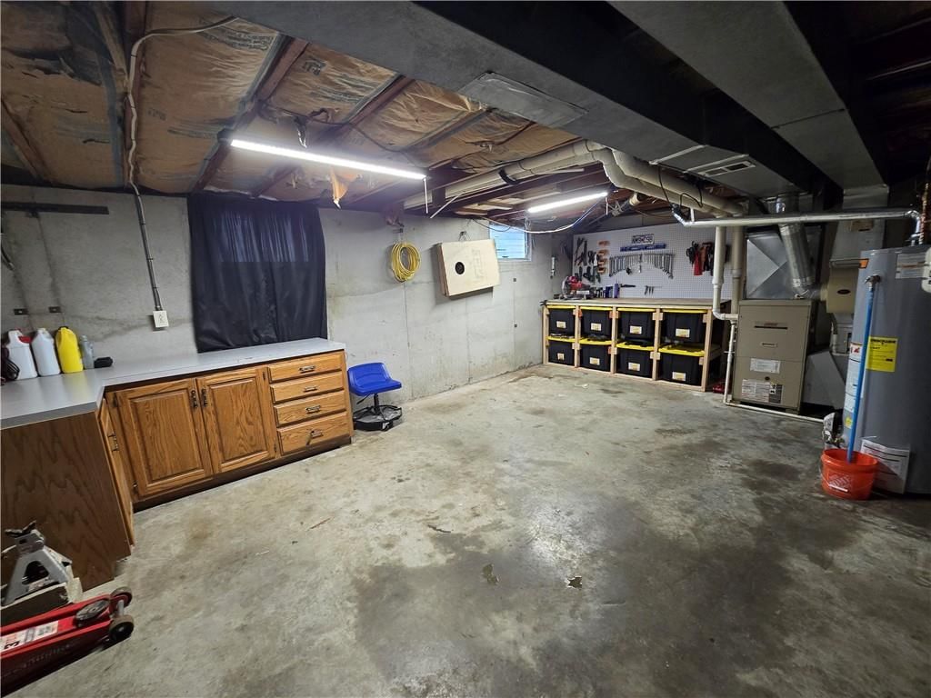 607 May Street — photo 30