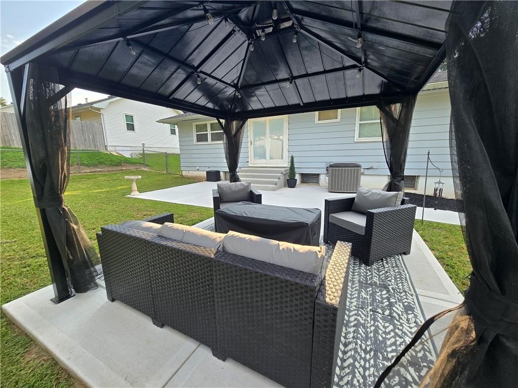 607 May Street — photo 36