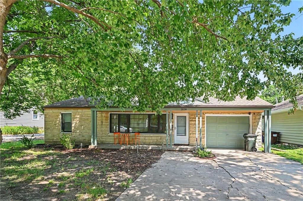 2038 Tennessee Street — photo 3