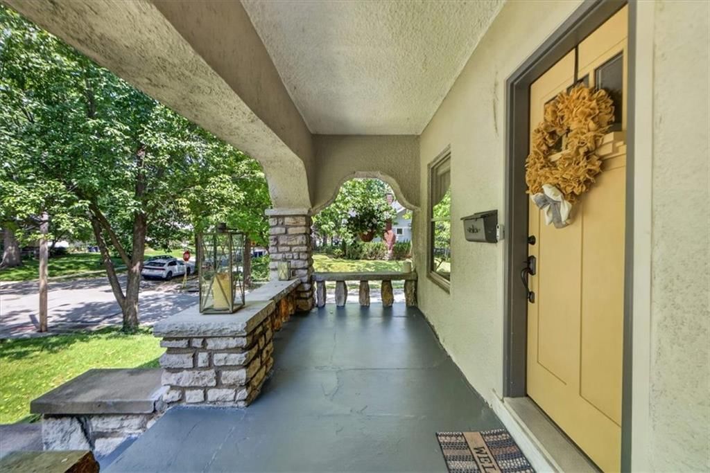 5801 Charlotte Street — photo 3