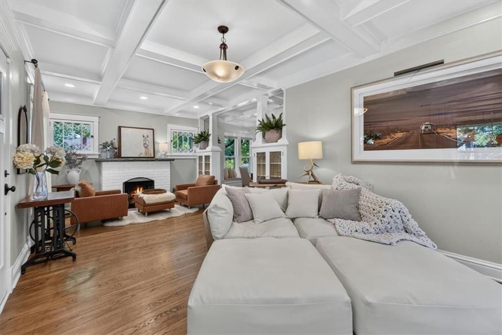 5801 Charlotte Street — photo 10