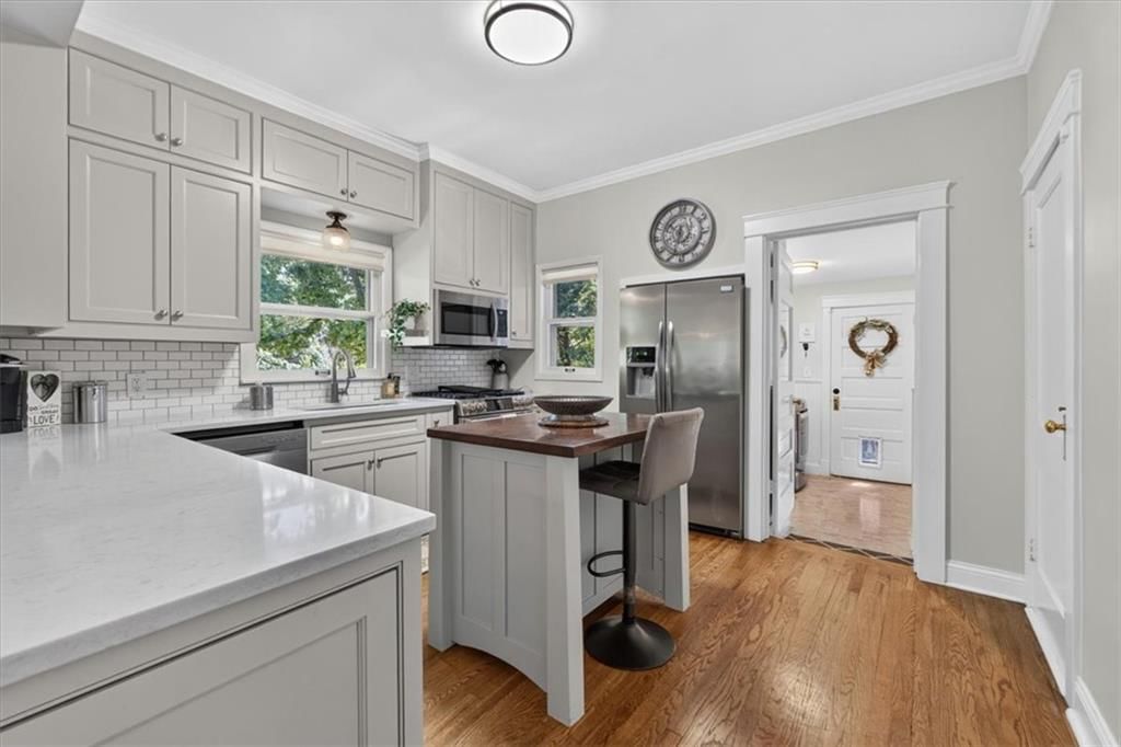 5801 Charlotte Street — photo 20