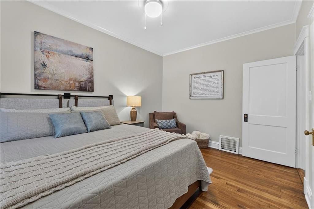 5801 Charlotte Street — photo 29