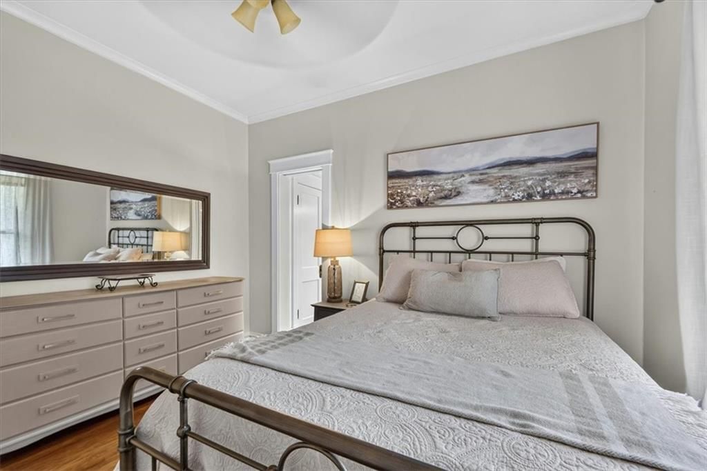 5801 Charlotte Street — photo 35