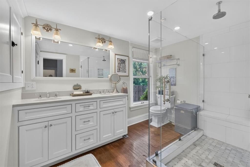 5801 Charlotte Street — photo 37