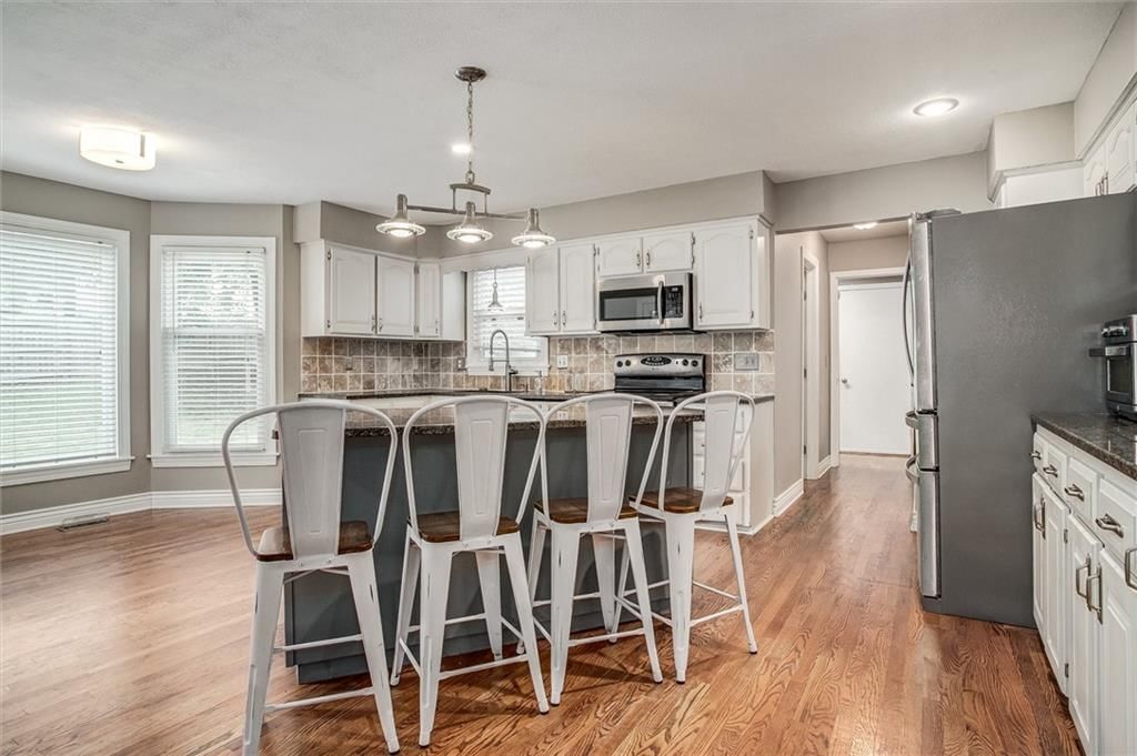 6630 N Anita Avenue — photo 10