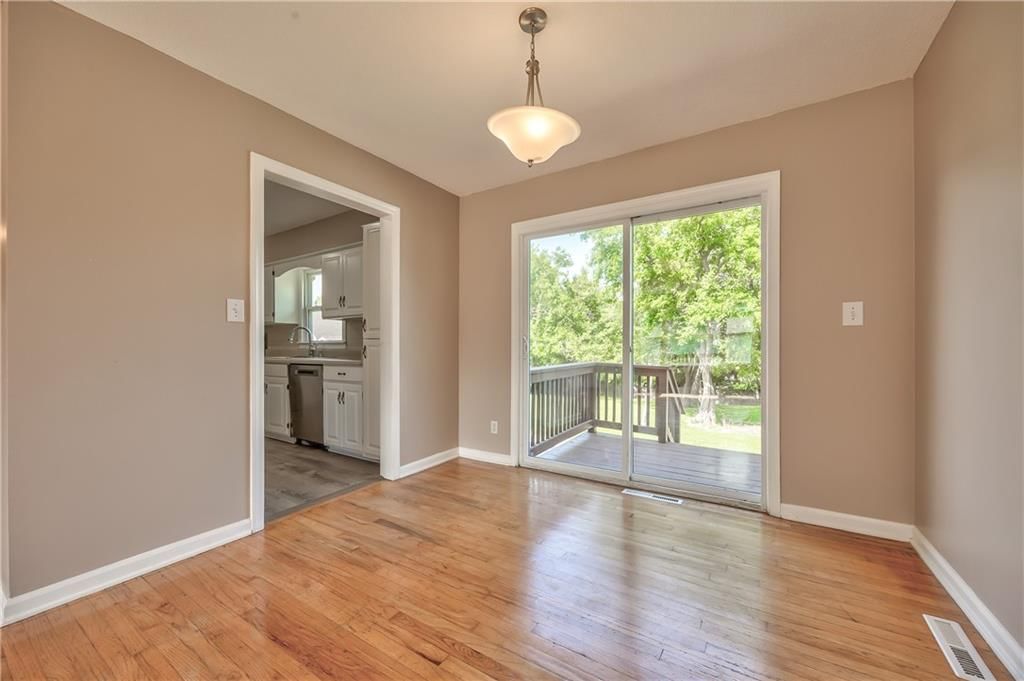 5226 Garner Lane — photo 6